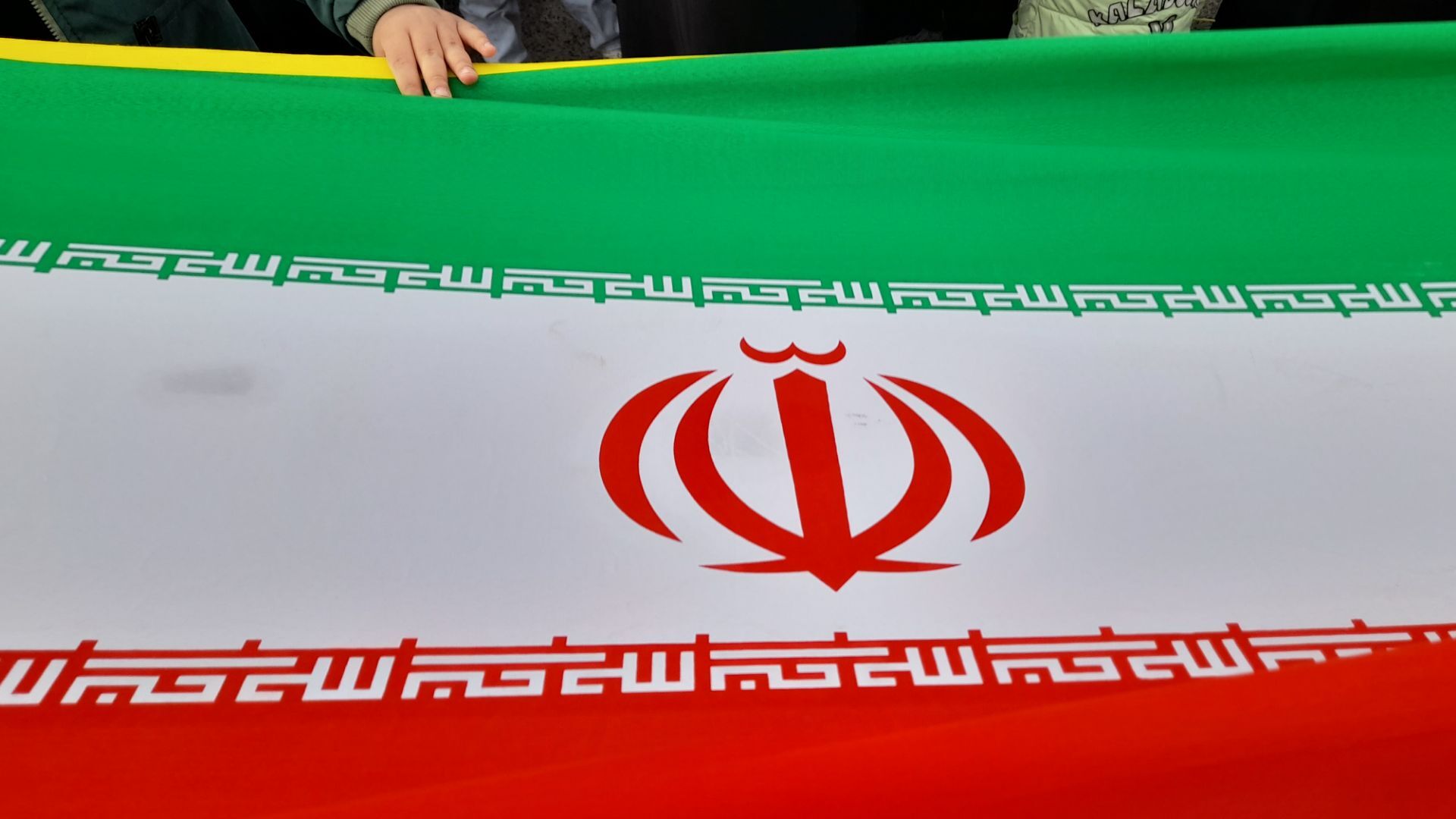 دعوت وزارت ورزش و فدراسیون فوتبال از جامعه ورزش برای شرکت در مراسم تشییع شهدا