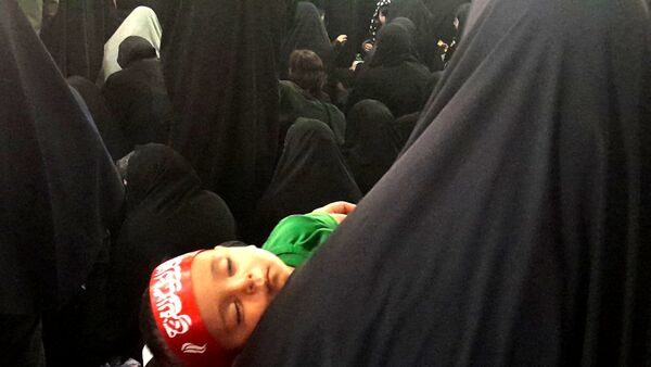 سربازان کوچک امام زمان در همایش شیرخوارگان حسینی شهرستان بن