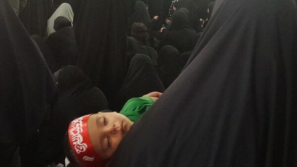 سربازان کوچک امام زمان در همایش شیرخوارگان حسینی شهرستان بن
