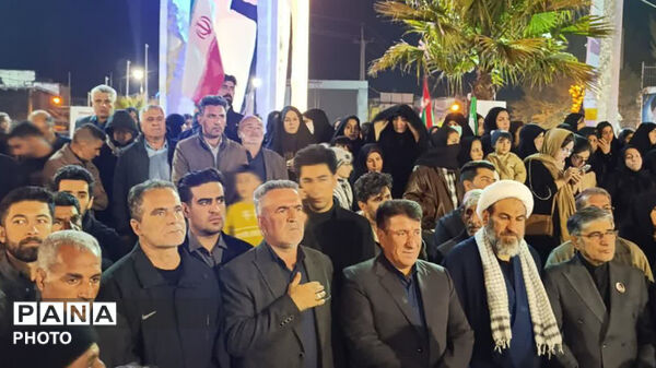حضور پرشور شهروندان کوهدشت در سی‌ونهمین گردهمایی شبانه