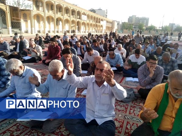 نماز باران در امامزاده سیدجعفر محمد در یزد