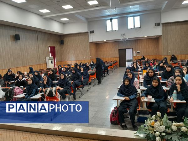 مراسم شهادت حضرت فاطمه(س) در مدرسه مصلی نژاد ناحیه سه 