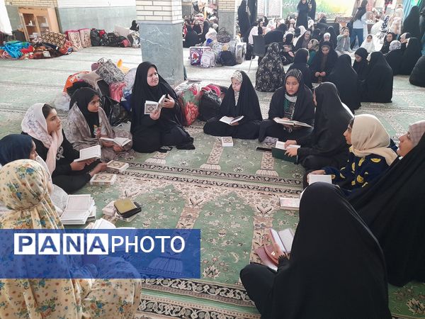 اعتکاف دانش‌آموزی در شهرستان ارسنجان