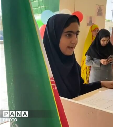 طنین زنگ شکوفه‌ها و جوانه‌ها در مدارس شهرستان کنارک