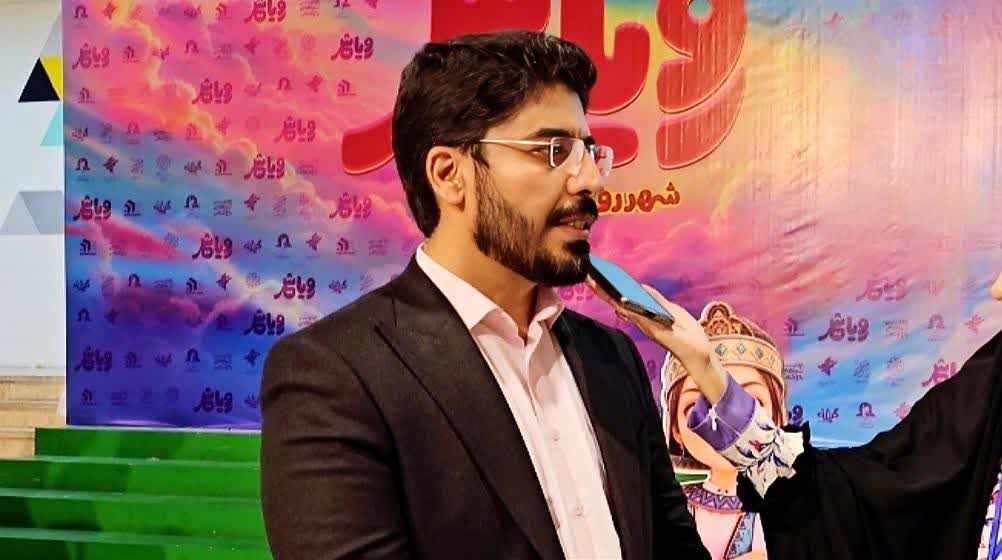 نمایش باشکوه "رویاشهر"؛ با یک هزار مخاطب در جشن افتتاحیه باغ کتاب