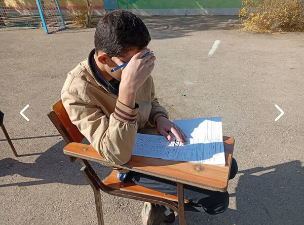 برگزاری آزمون جامع در دبیرستان مهندس حمیدیا