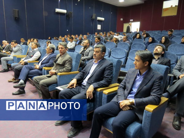 جلسه توجیهی نهضت ملی توسعه عدالت در فضای آموزشی و پرورشی با مشارکت مردم