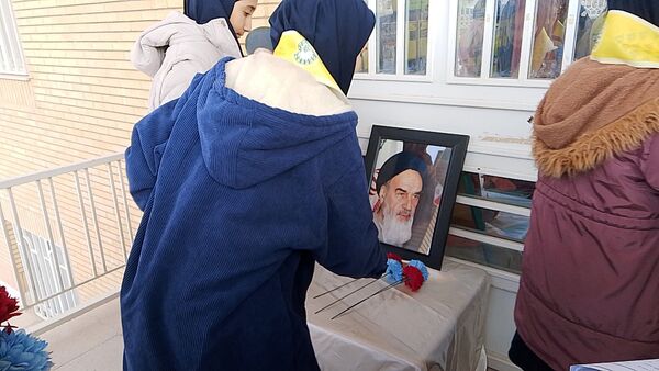 جشن ایرانمون در دبیرستان فرزانگان 