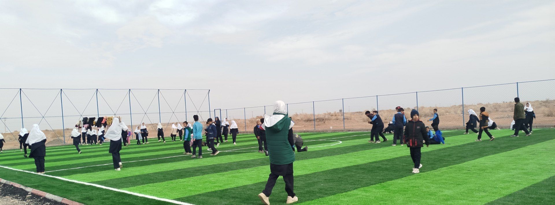 افتتاحیه چمن مصنوعی زمین فوتبال در شهرستان مه ولات