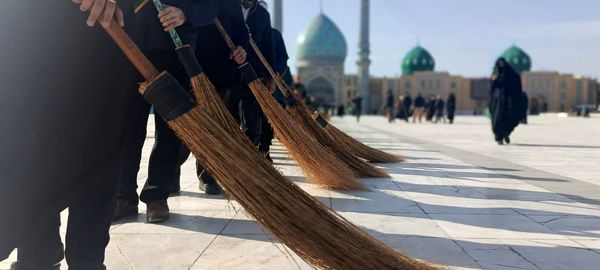 آیین جاروکشی مسجد مقدس جمکران