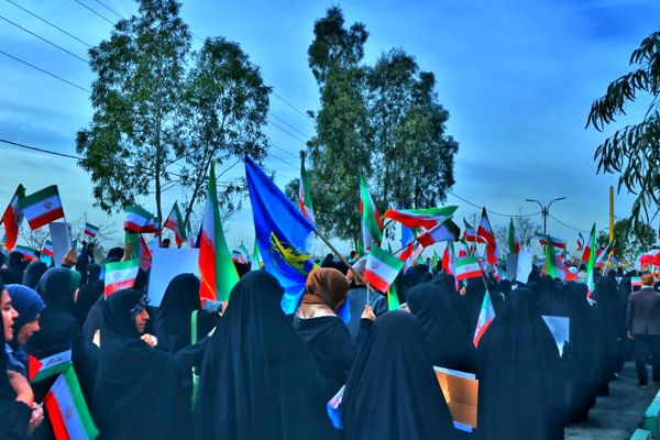 تصاویر ماندگار از حماسه 22بهمن در پرند