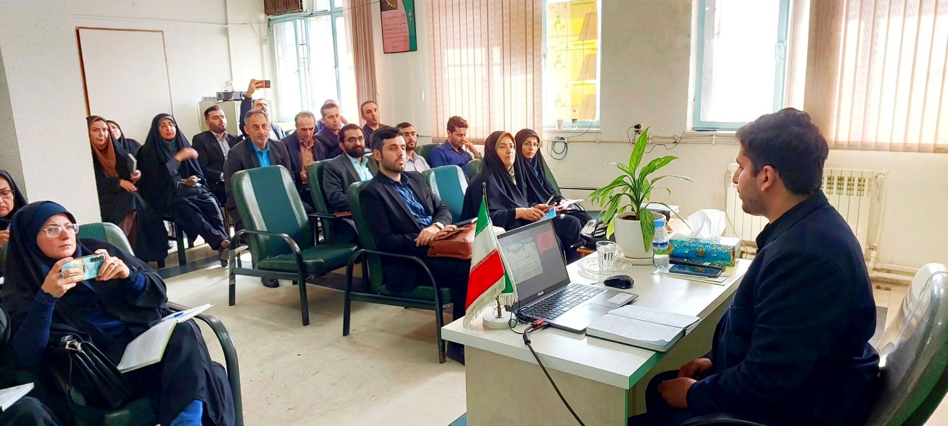 برگزاری نشست تخصصی و کارگاه توانمندسازی کارشناسان مشاوره
