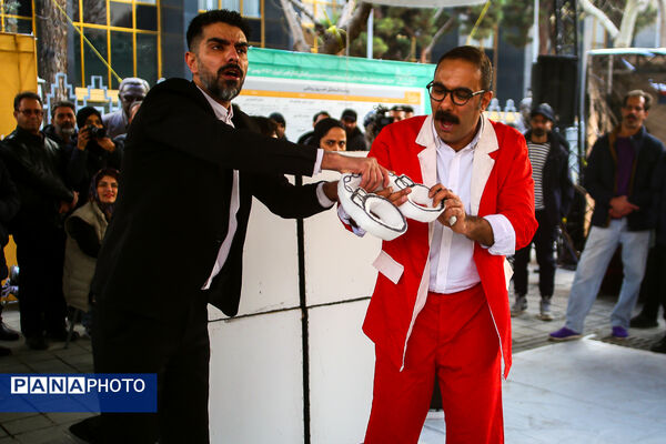 چهارمین روز جشنواره تئاتر فجر