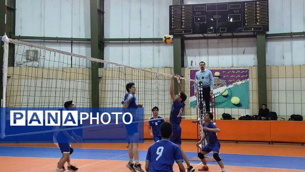 مسابقات والیبال پسران استان خراسان رضوی 