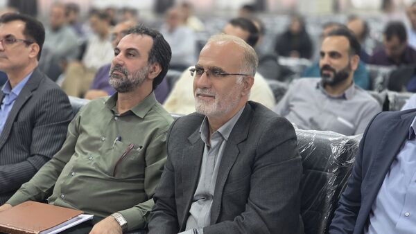 جلسه فصلی مدیران مدارس ابتدایی قائمشهر