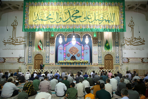مراسم جشن میلاد پیامبر اکرم(ص) و امام جعفر صادق(ع) در حرم حضرت معصومه(س)