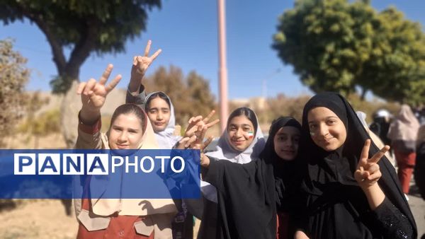 دستان کوچک، آرزوهای بزرگ