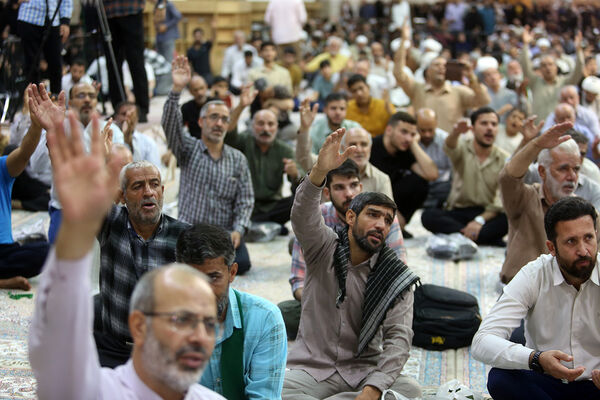 مراسم جشن میلاد پیامبر اکرم(ص) و امام جعفر صادق(ع) در حرم حضرت معصومه(س)