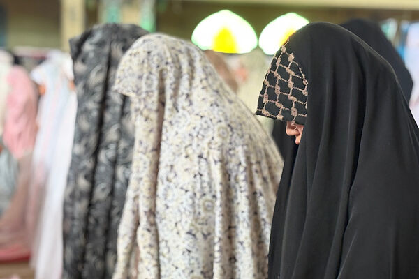 قاب‌هایی از خلوت عاشقانه دانش‌آموزان اسلامشهری در اعتکاف