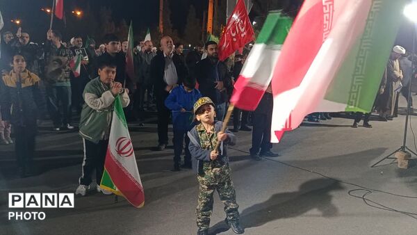 اجتماع شبانه نوجوانان مسجدی پردیسان قم