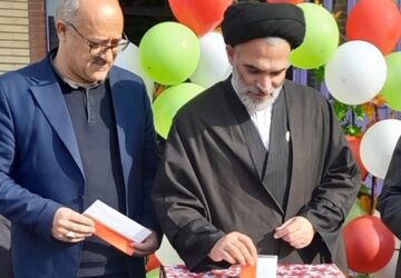 جشن نیکوکاری در مدرسه فرزانگان سلماس