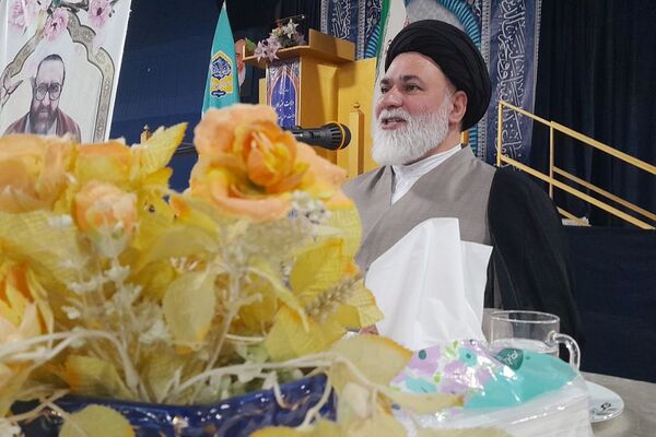 گردهمایی فعالان فرهنگی به‌مناسبت گرامیداشت مقام معلم در ناحیه دو بهارستان 