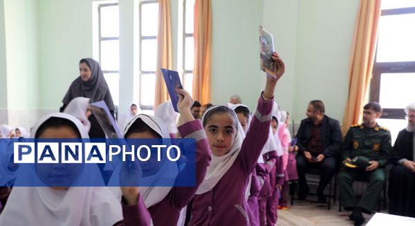 جشن عاطفه‌ها، فرصتی برای مرور درس مهرورزی و همدلی