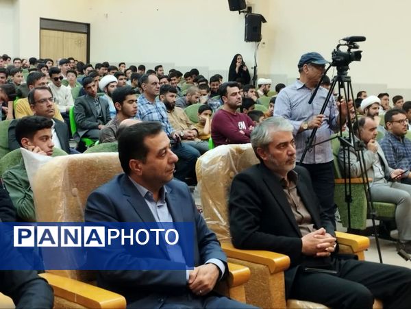 اختتامیه  چهل و سومین دوره مسابقات قرآن، عترت و نماز استان اصفهان به میزبانی کاشان 