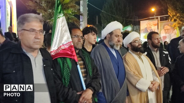 شصت و دو شب حضور استوار و پایدار مردم شهرستان کوهدشت در تجمعات شبانه