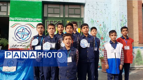 افتتاحیه سفیران سلامت در دبستان سرافراز ناحیه۷ مشهد 