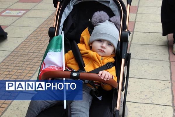 حضور مردم آمل در راهپیمایی روز قدس