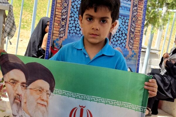 شهیدی از جنس بلور
