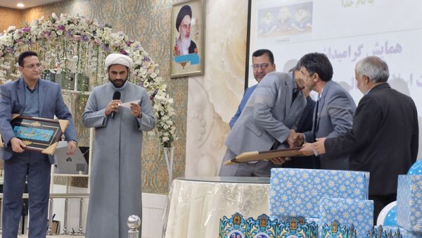 برگزاری همایش تجلیل از معاونان و مربیان پرورشی مدارس شهرستان خلیل آباد 