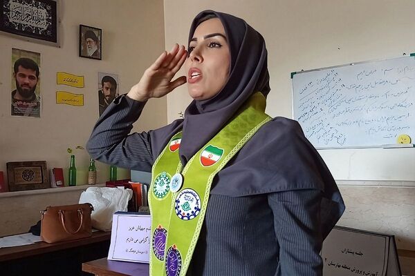 کارگاه آموزشی پیش اردوی منطقه‌ای پیشتازان در بهارستان‌۲