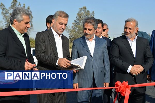 بهارستان روی ریل پیشرفت، افتتاح چندین طرح خدماتی و عمرانی