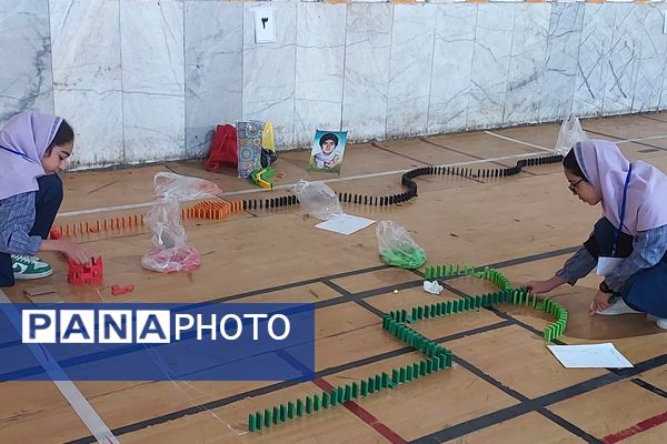 مسابقه دومینو دانش‌آموزان دختر مقاطع ابتدایی و متوسطه ناحیه سه شیراز 