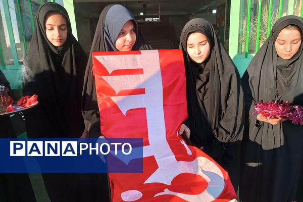 مدرسه امام علی (ع) غرق در عطر حسینی