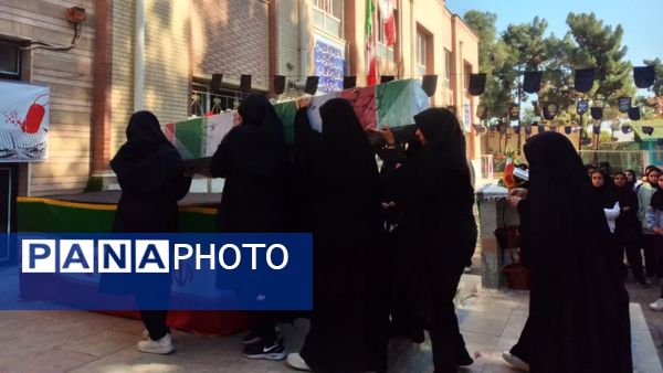 شهدا را به یاد بسپاریم نه به خاک