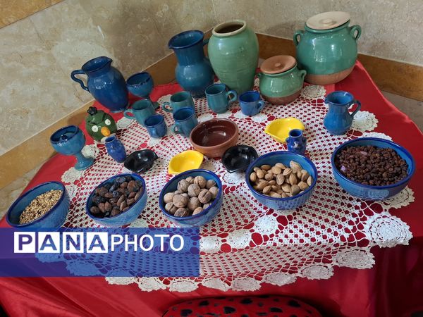 برگزاری نمایشگاه آداب و رسوم اقوام مختلف ایرانی به‌ مناسبت عید نوروز در آموزشگاه شهید نوروزعلی حسینی  