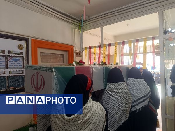 افتتاح وتشکیل سنگر رفافت در دبیرستان دخترانه امام حسین (ع) واحد۳