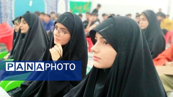 دانش‌آموزان در تریبون آزاد، نقدهای خود را به مسئولان مطرح کردند