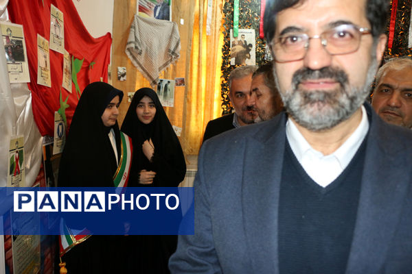 برپایی جشن «حضور تا ظهور» در دبیرستان شهیده حسنی سعدی قم