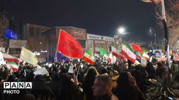 قاب هایی از حضورـ۲
