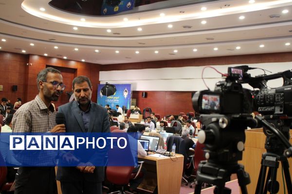 اتاق کنترل وضعیت ستاد انتخابات شهر مشهد