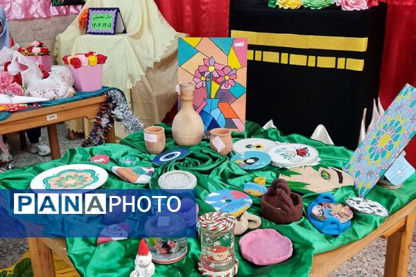 افتتاحیه جشنواره فرهنگی هنری ماها در دبستان قدر بهارستان۲