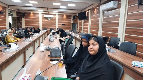 دوره اول استعدادیابی خبر دختران در سازمان دانش‌آموزی استان خراسان رضوی