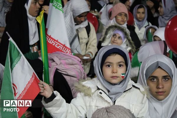 مراسم باشکوه اربعین شهادت رهبر شهید انقلاب اسلامی وشهدای میناب