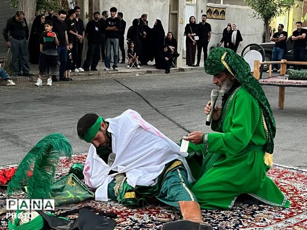 وقتی اشک‌ها با صدای تعزیه در هم می‌آمیزد