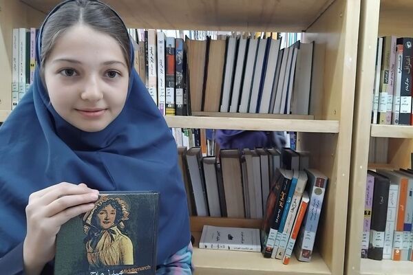  بازدید مدرسه نرگس پردیس از کتابخانه شیخ بهایی