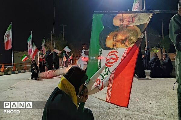 هفتاد و ششمین شب از اجتماعات خیابانی در حسینیه شهدای شهر بار